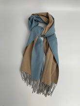 Load image into Gallery viewer, Luxurious Reversible Cashmere Blend Scarf