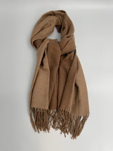 Load image into Gallery viewer, Luxurious Reversible Cashmere Blend Scarf