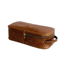 Load image into Gallery viewer, Leather Golf Shoe Bag