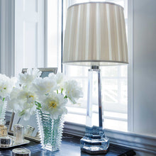 Load image into Gallery viewer, Baccarat Eye Clear Vase