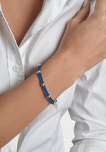 Load image into Gallery viewer, Bamboo Enameled Hinged Bangle