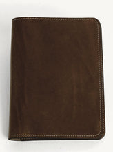 Load image into Gallery viewer, Leather golf scorecard holder