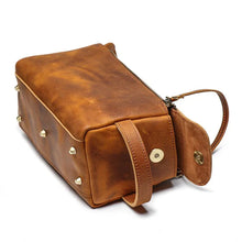 Load image into Gallery viewer, Leather Dopp Kit
