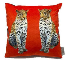 Load image into Gallery viewer, Leopard Velvet Pillow