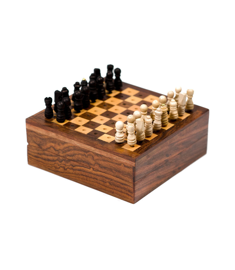 Travel Chess Game